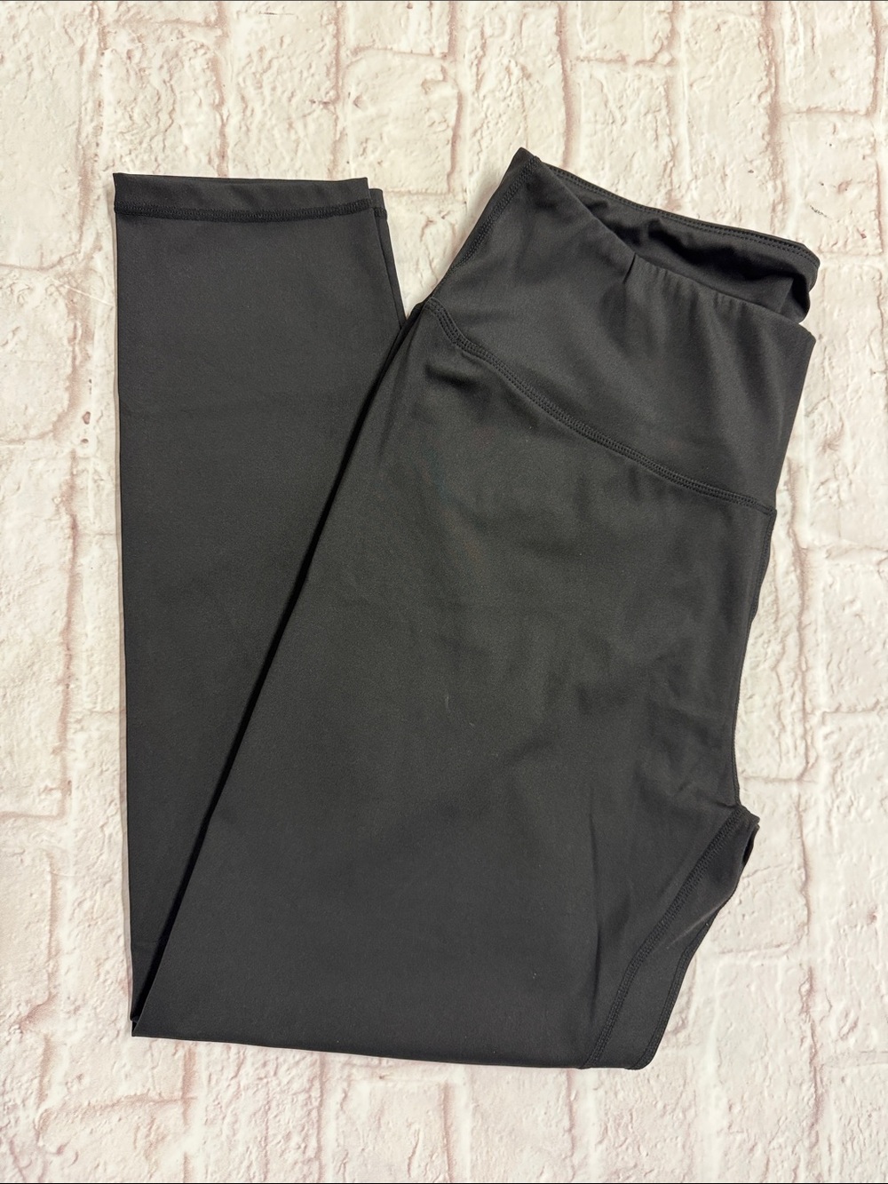 Chic Soul Brand Women’s Black High Waisted Performance Leggings